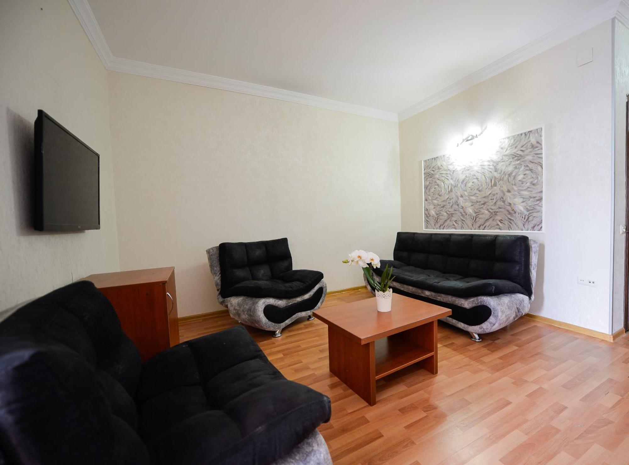 Aura Boutique Hotel Batumi Ruang foto